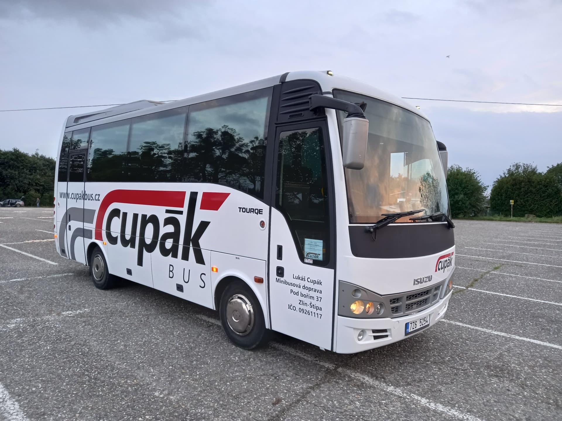 Isuzu Turquoise – zezadu